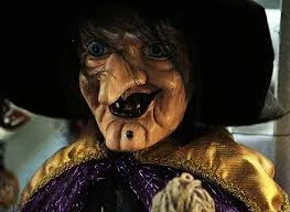 Persona Of The Witch